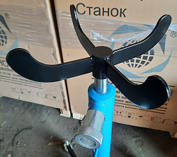 ES0102 Стойка трансмиссионная гидравлическая 0,5т